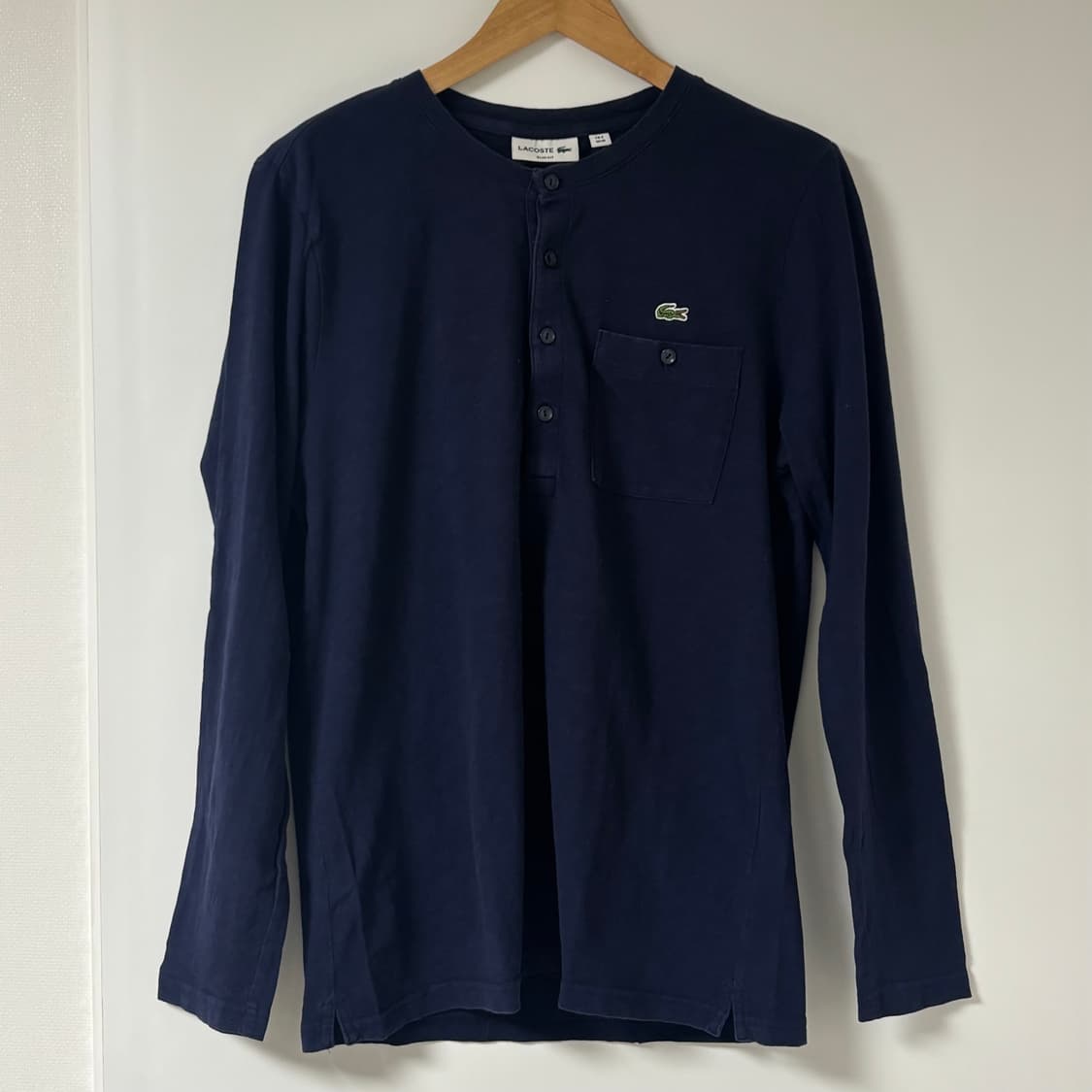 라코스테 헨리넥 티셔츠 상품이미지1