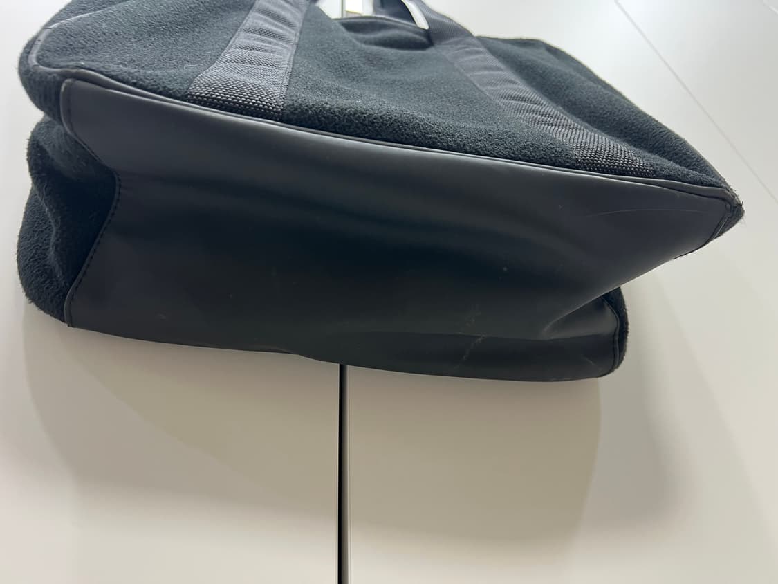 슈프림 폴라텍 토트백 블랙 18FW 상품이미지4