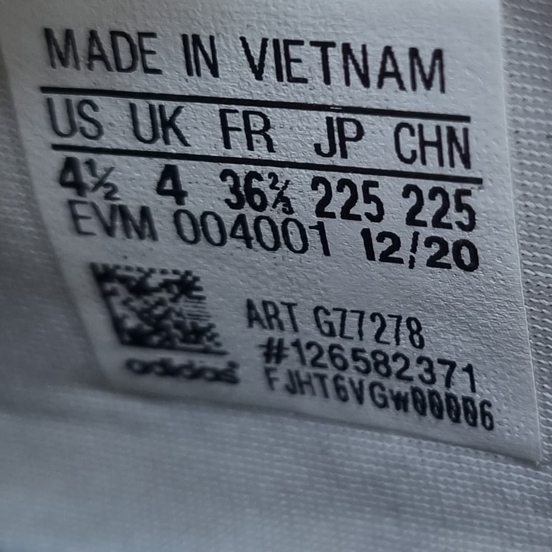 아디다스 오즈위고 셀록스 운동화 225 상품이미지6