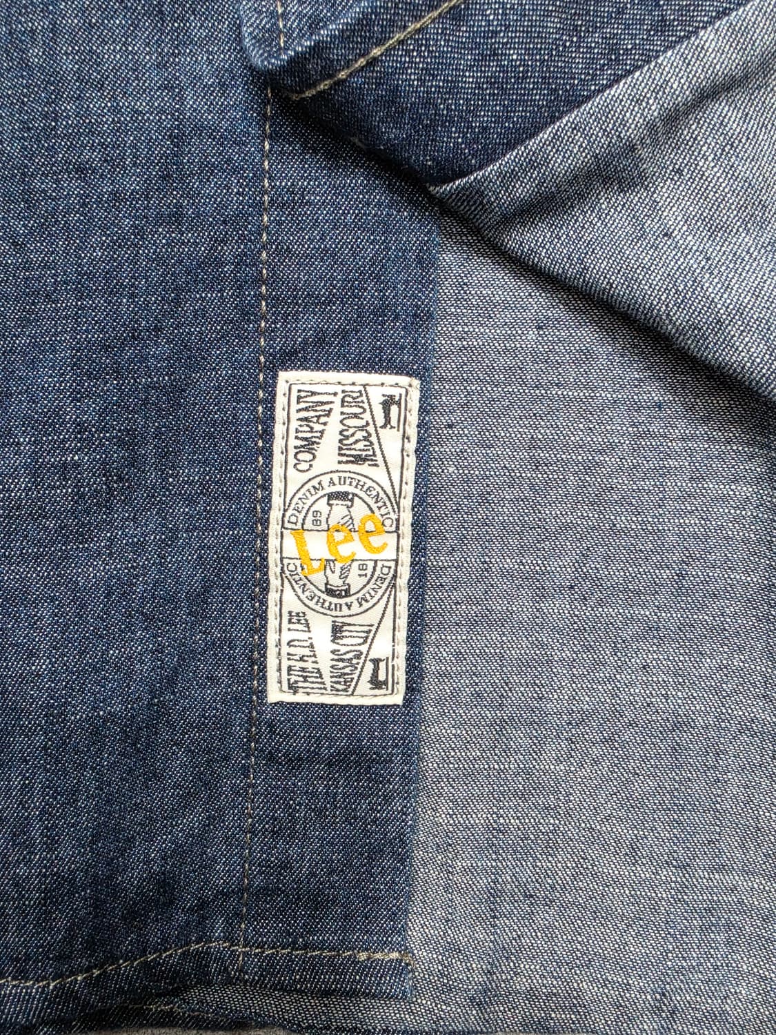 Lee 리 릴렉스핏 샴브레이 포켓 데님 반팔셔츠 M 상품이미지5