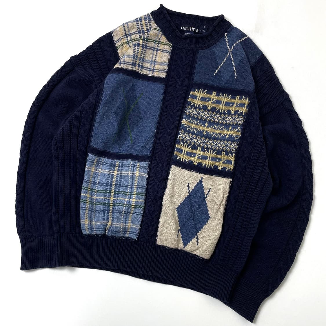 노티카 패턴 니트 상품이미지1