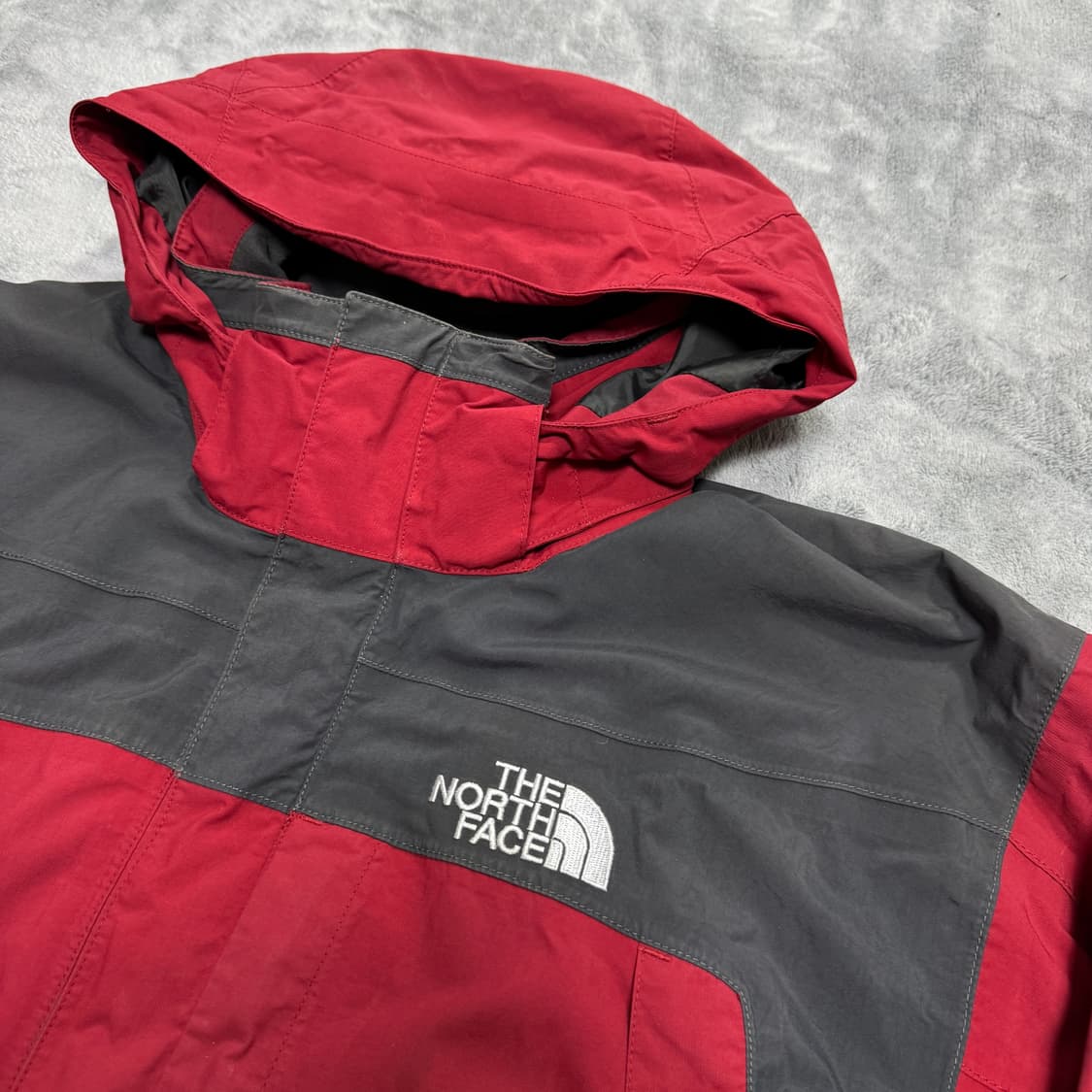 노스페이스 하이벤트 바람막이 레드블랙배색 상품이미지1