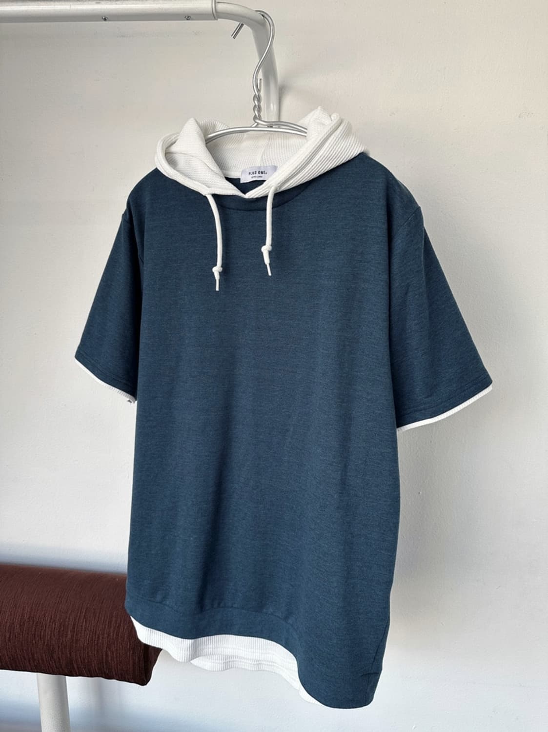 Fake layered hooded H/S tshirt 상품이미지3