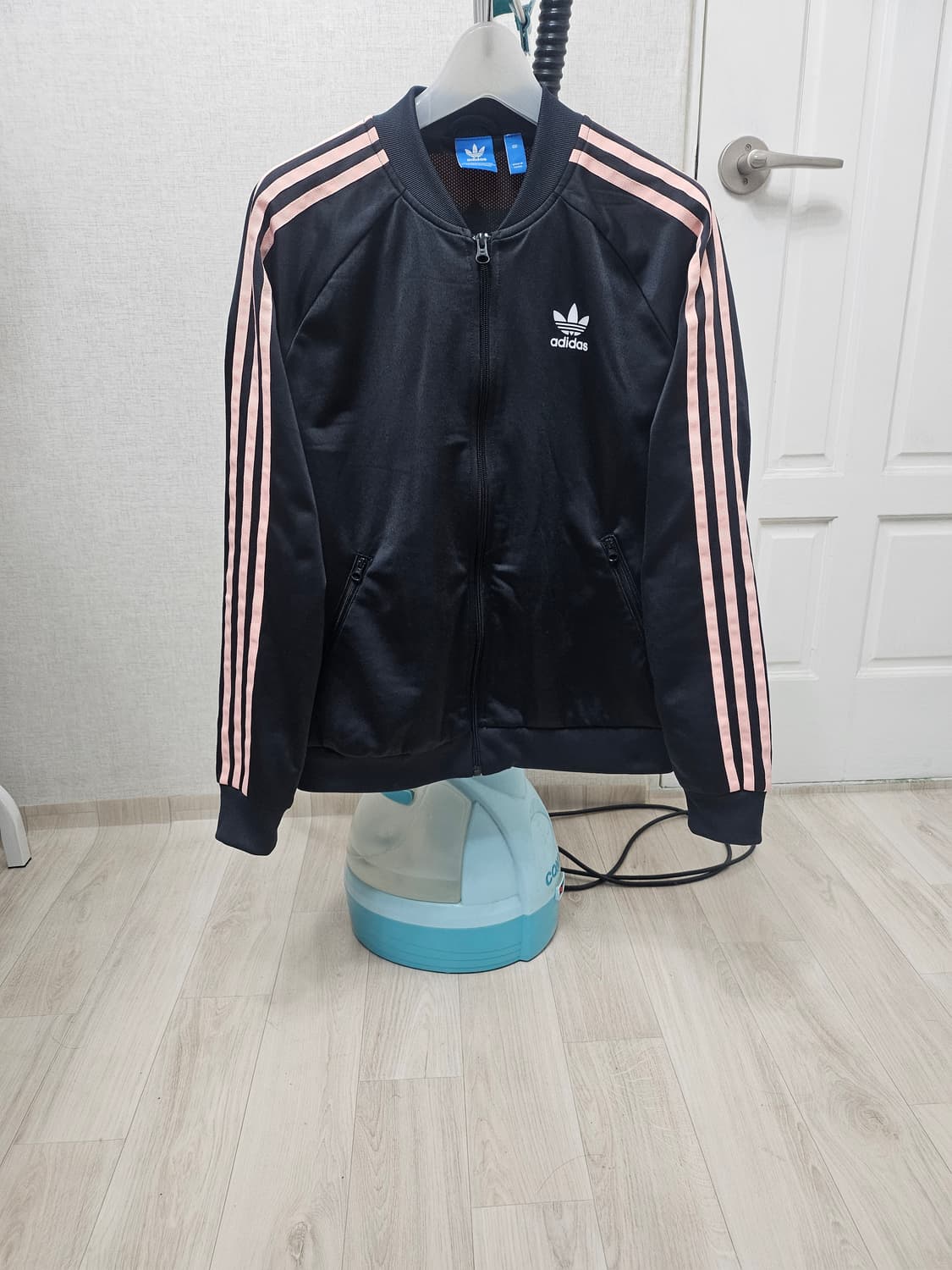 (95~100)☆우주매물☆ 아디다스 슈퍼스타 백로고 [검연핑] 트랙탑져지 상품이미지1