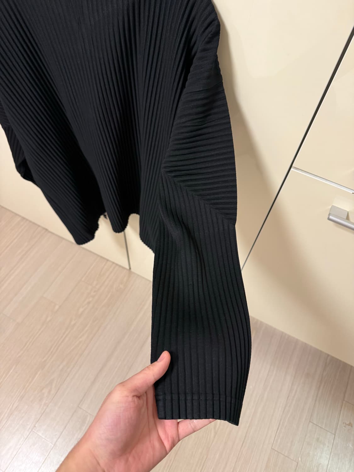 옴므플리세 집업 블랙 3사이즈 상품이미지4