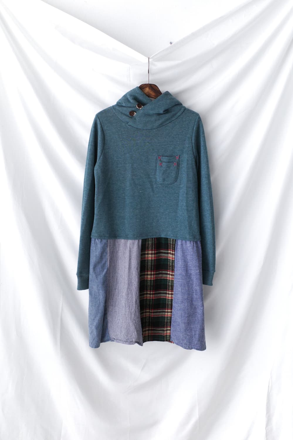 check hood patch one-piece 상품이미지1