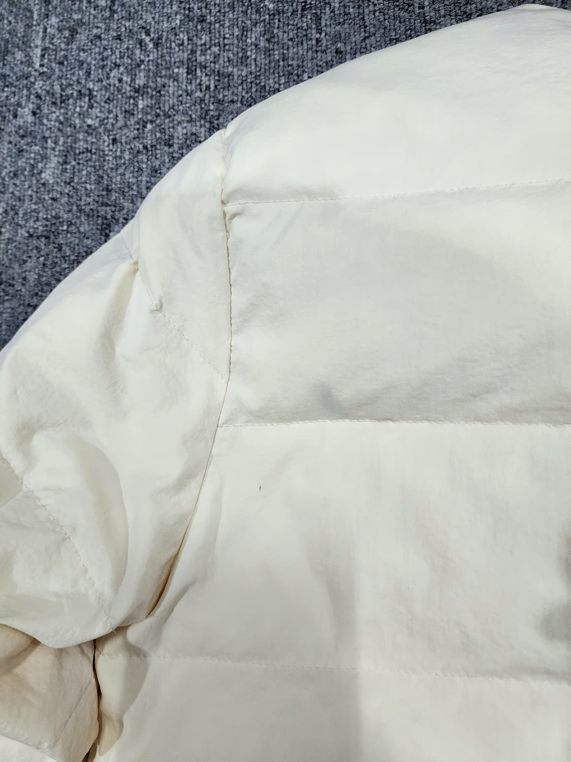 머렐 라운드 다운 경량패딩 L 상품이미지5