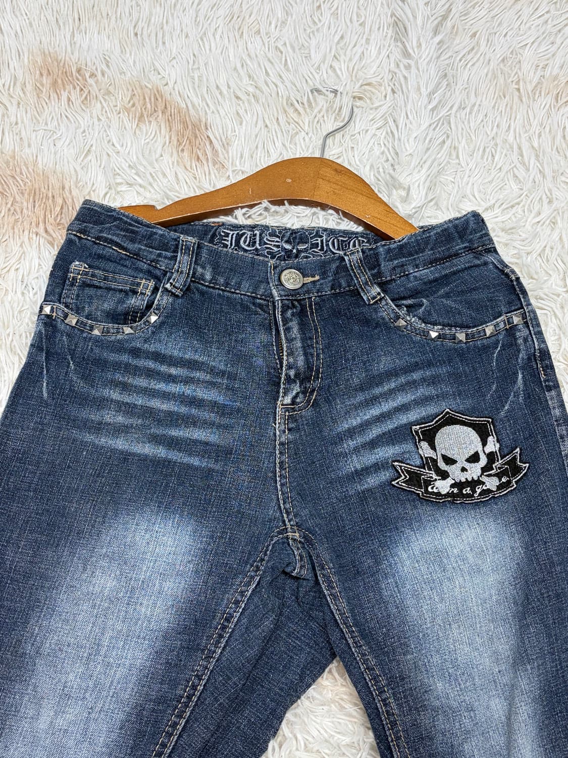 00s 스터드, 해골 디테일 락시크 펑크 와투케 슬림핏 데님팬츠 해골 상품이미지5