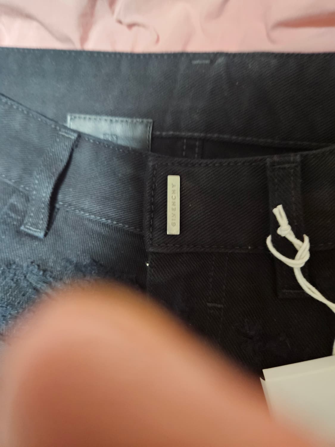 지방시 22FW 디스트로이드 진 Black 워싱 JEAN 상품이미지3