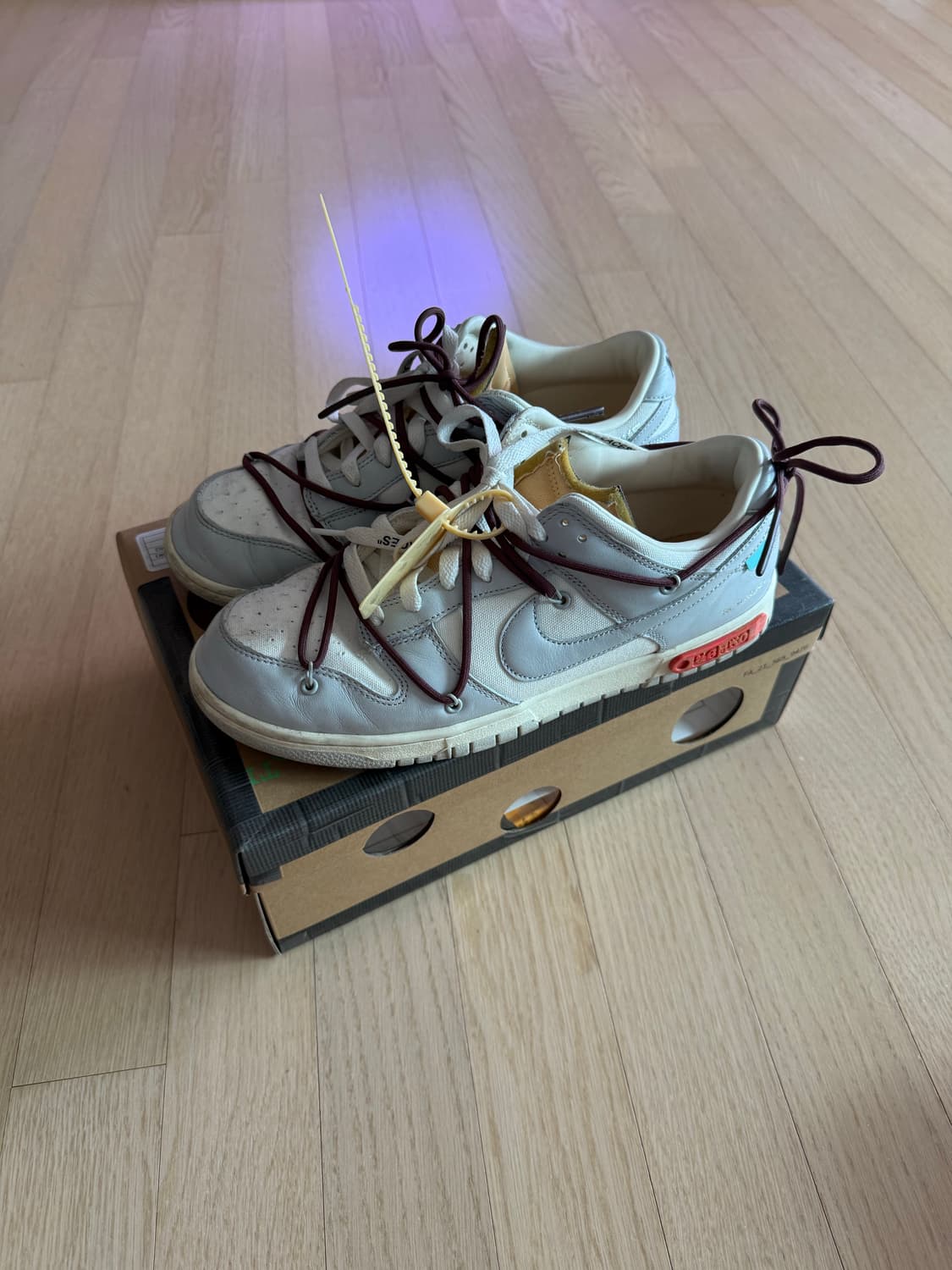 오프화이트 덩크 46 285 상품이미지1