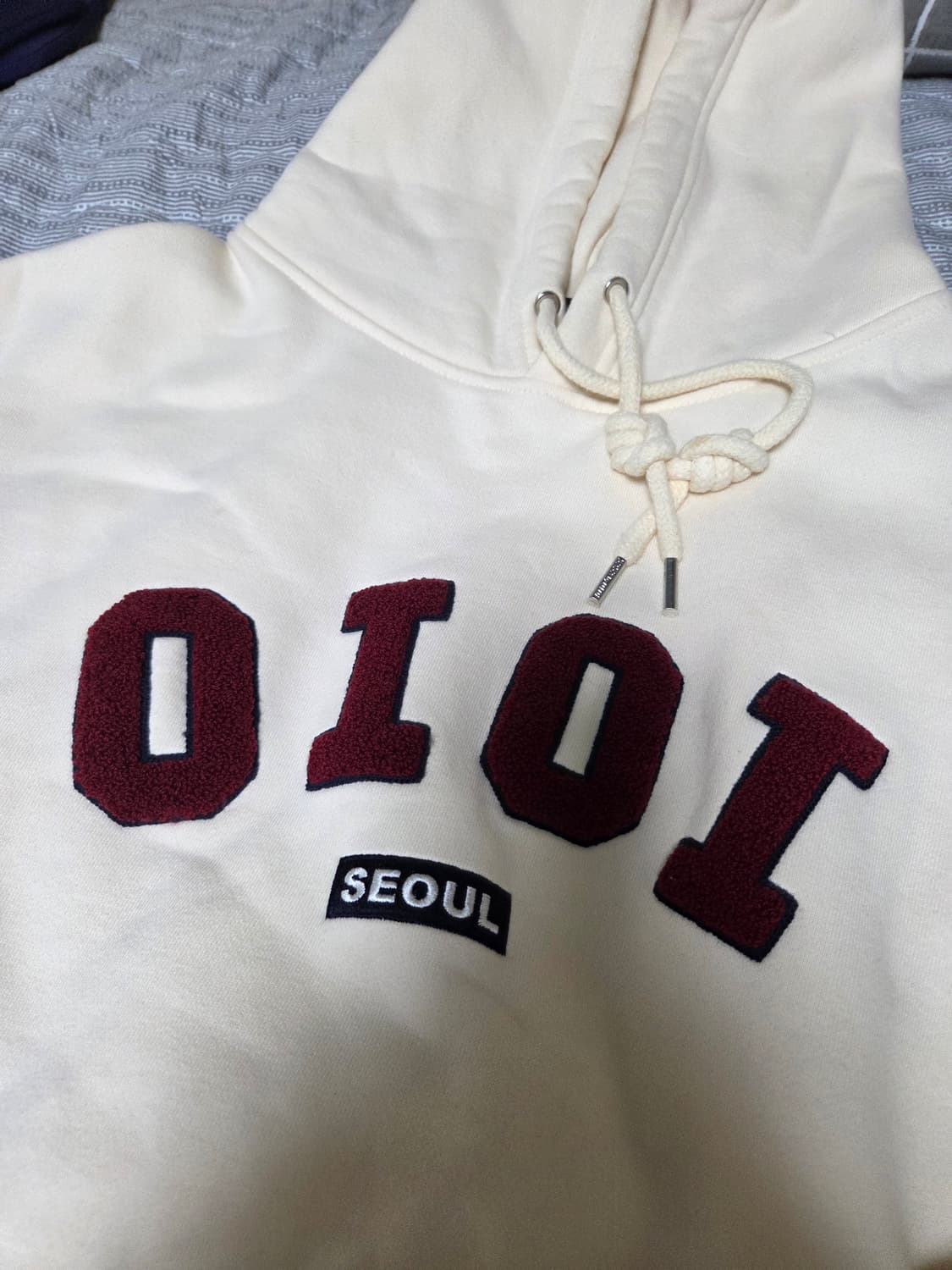 OIOI 후드티 상품이미지2