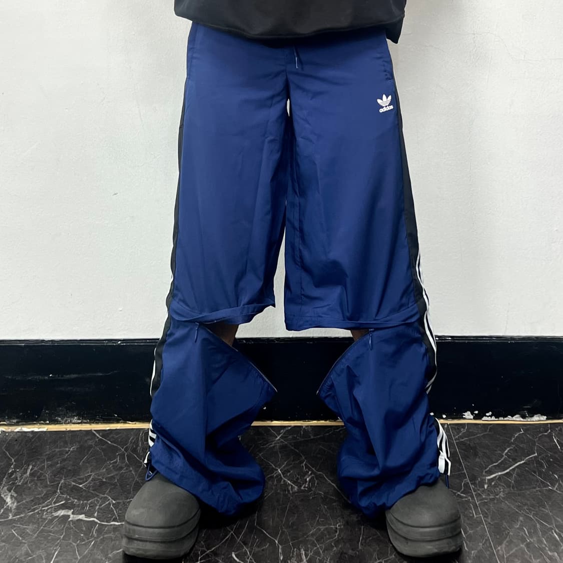 아디다스 라산트 컷 라인 와이드 트랙팬츠 상품이미지5