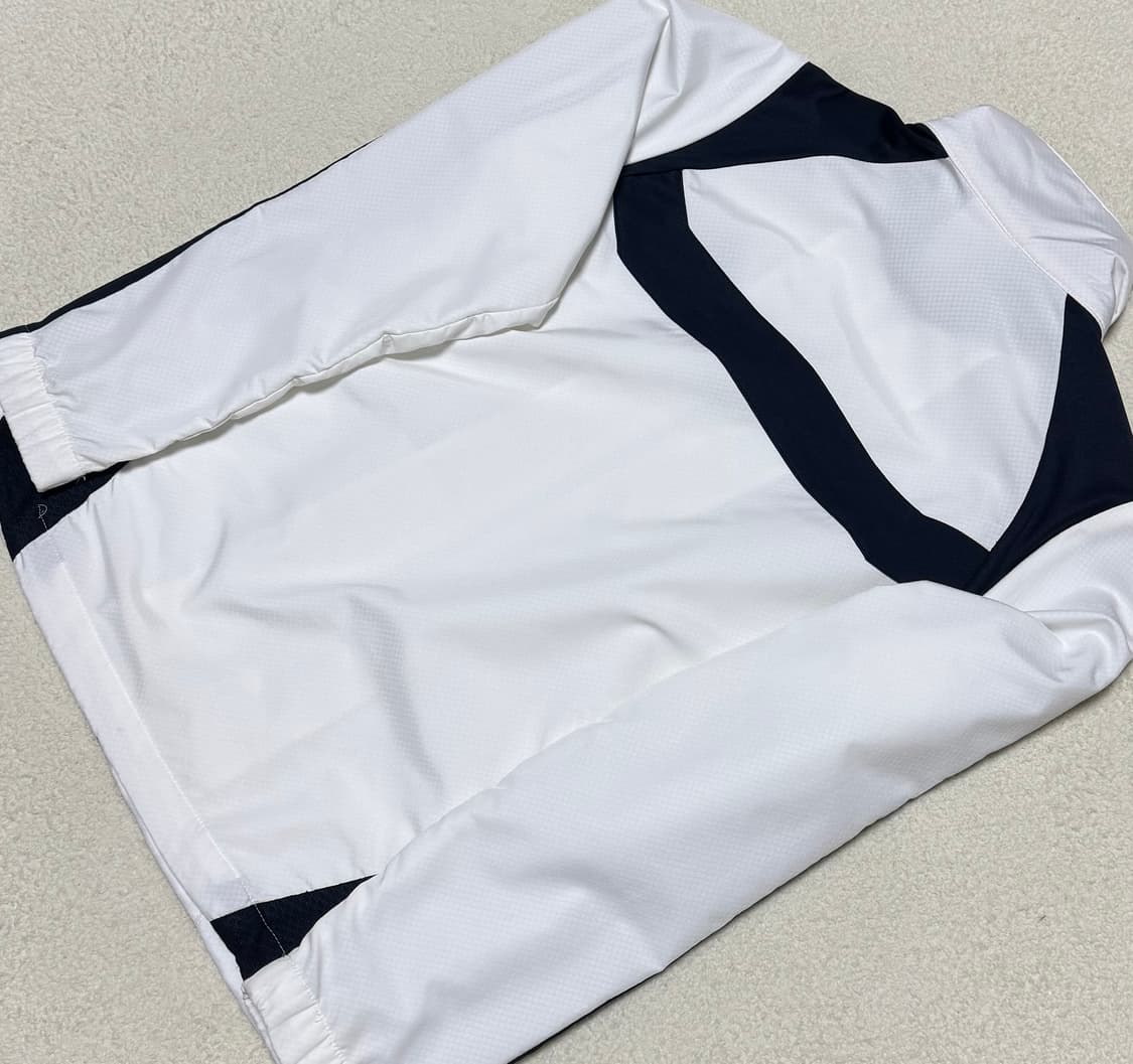 아디다스 화이트 딥네이비 바람막이 상품이미지5