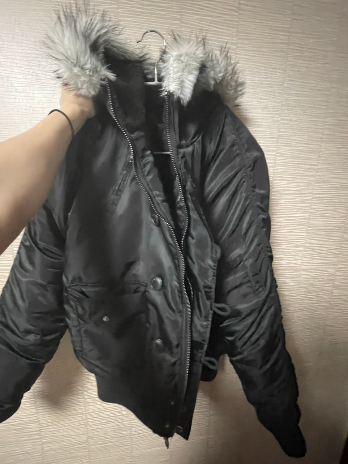 아캄 MA-1 Hooded Fur (Black) 상품이미지4