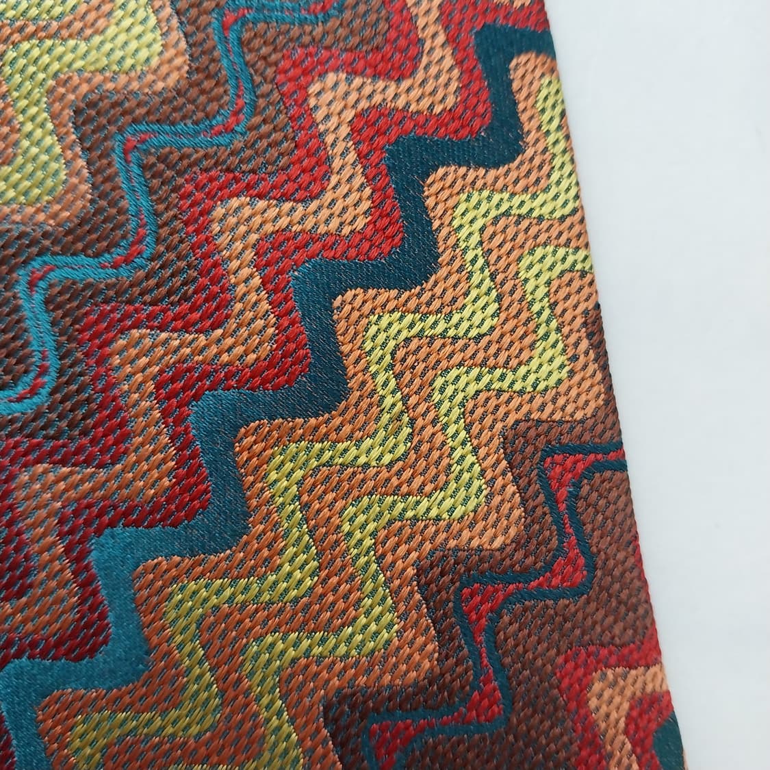 미쏘니 브라운 멀티 지그재그 패턴 넥타이 9.7cm A+등급 K2566 상품이미지10