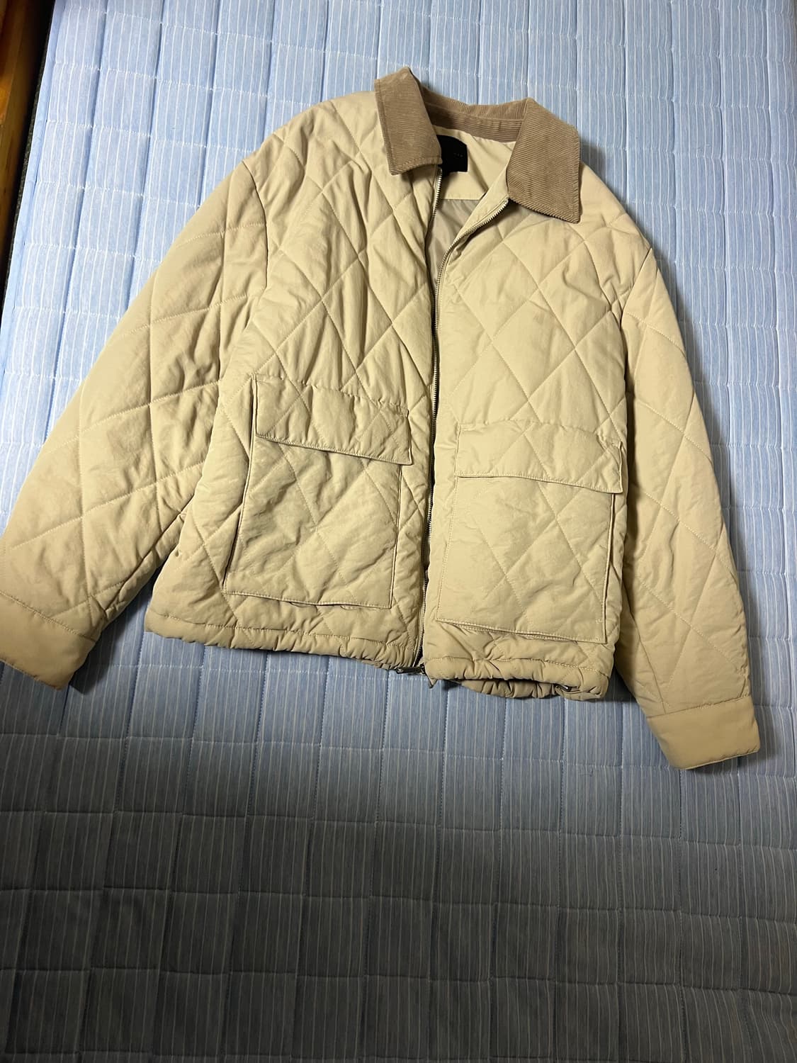 스파오 퀄팅자켓 상품이미지1