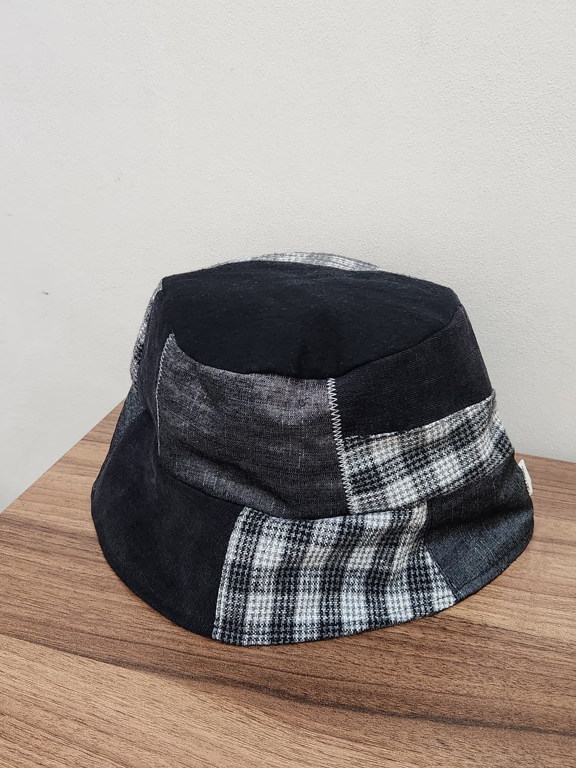 (no.3) 리버시블 패치워크 벙거지 버킷햇 Black Mix 상품이미지1