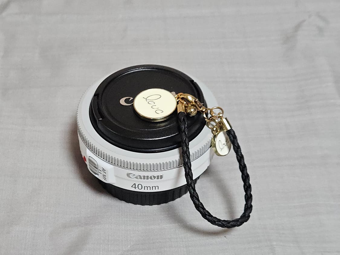캐논 EF 40mm f/2.8 STM 렌즈 화이트 상품이미지1
