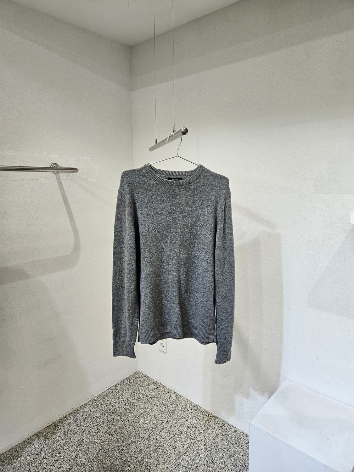 바버 라운드넥 니트 상품이미지1