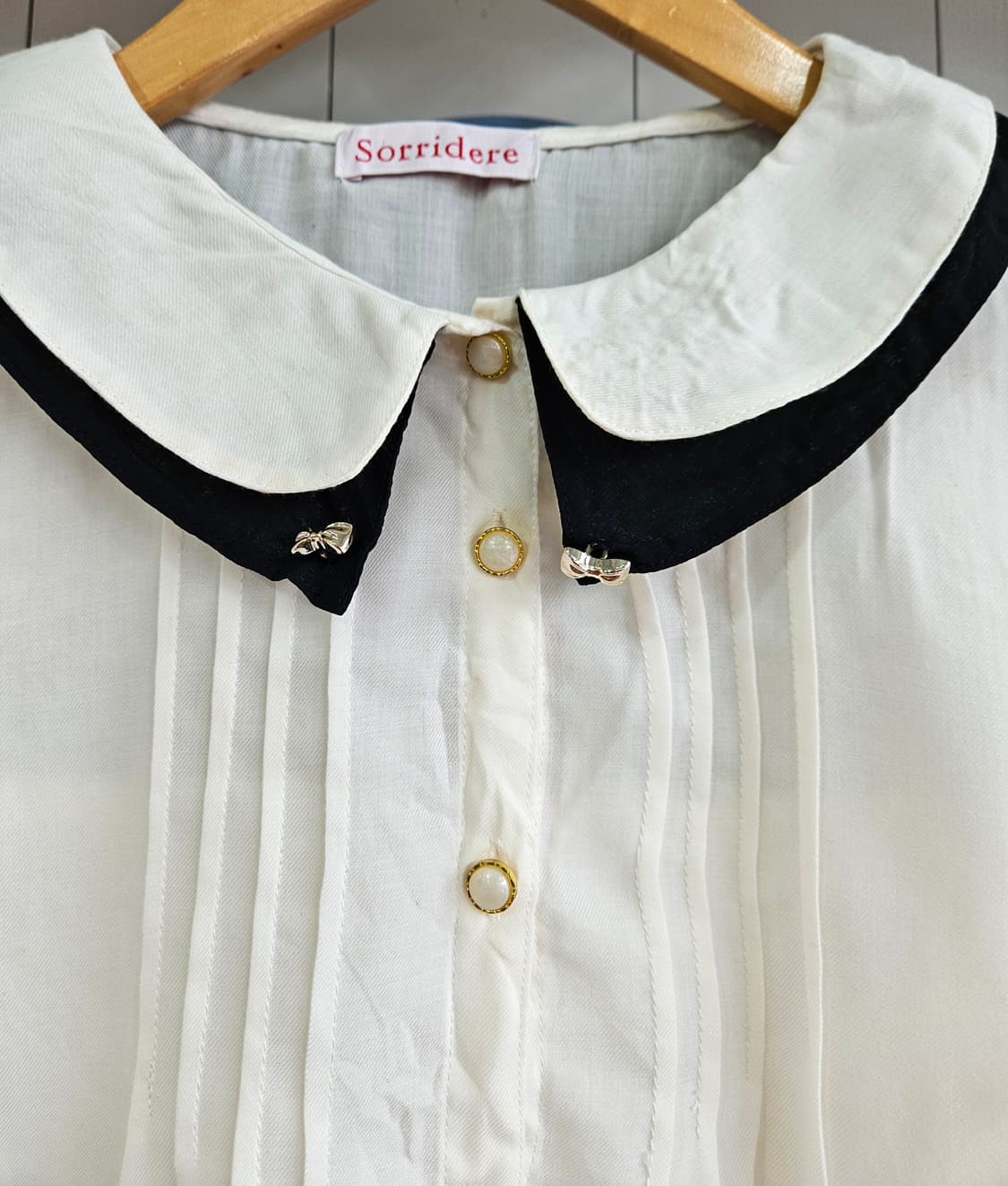 둥근카라 리본 블라우스 상품이미지3