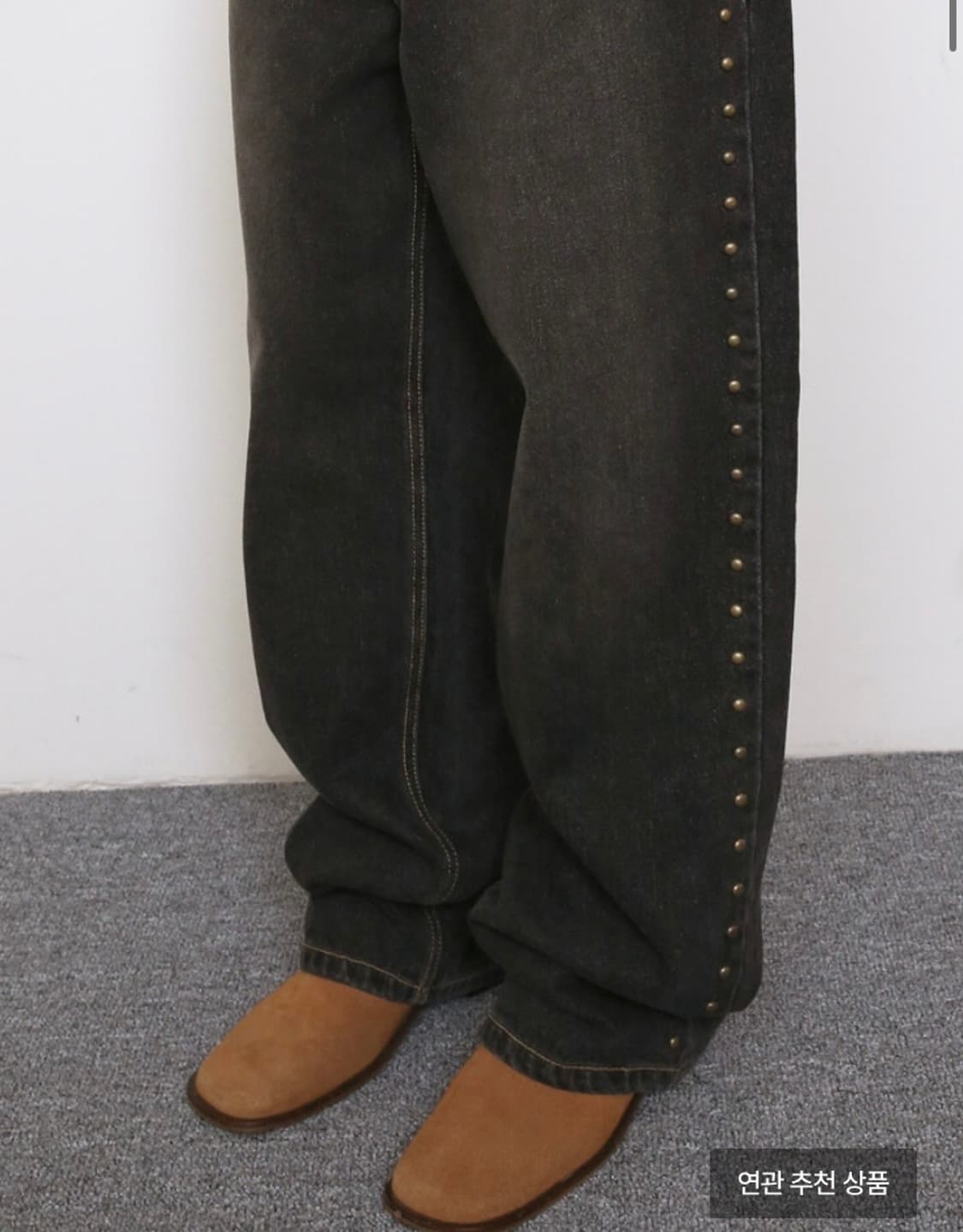 폴리수엠 바지 스터드진 /WARM STUDDED WASHED JEANS 상품이미지3