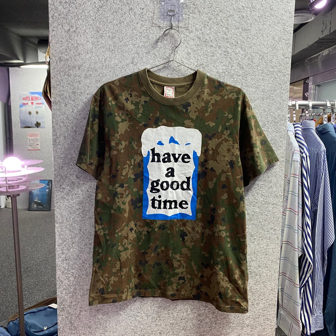 해브 어 굿 타임 카모 그래픽 반팔 티셔츠 B4619 상품이미지2