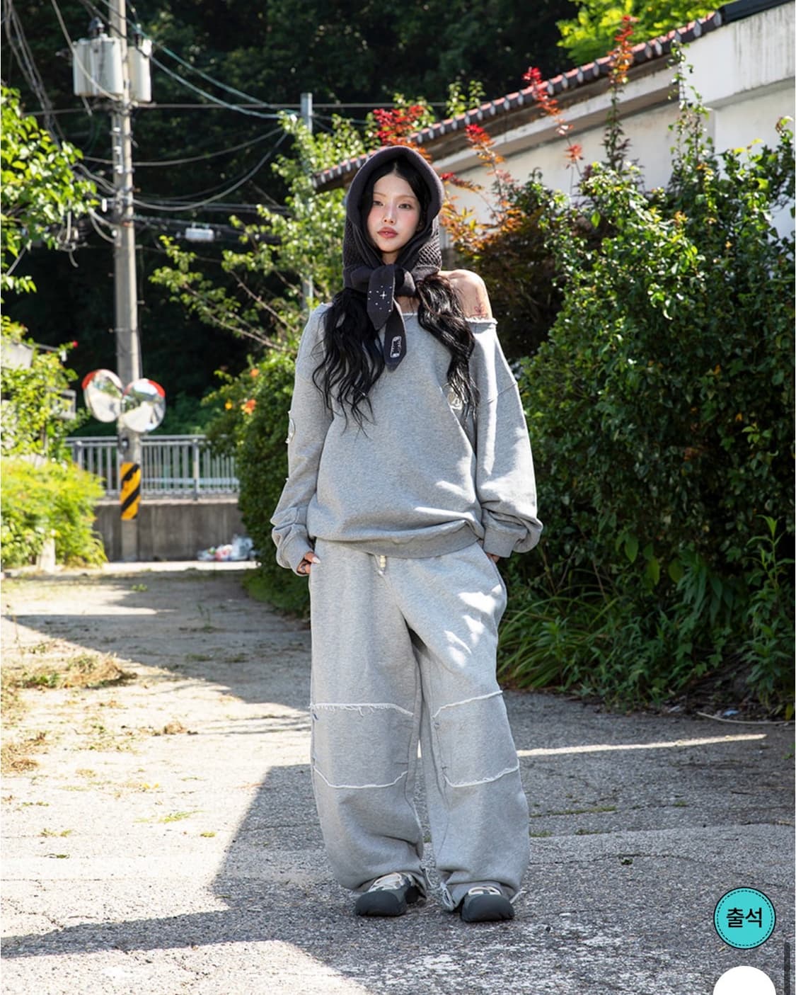 [루나키후] 구르구르 아플리케 원숄더 맨투맨 (그레이/사이즈2) 상품이미지4