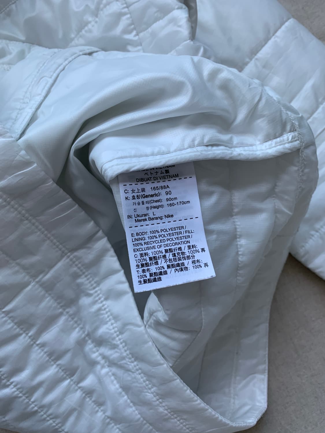 나이키 00년대 올드스쿨 은색 스우시 화이트 경량패딩 상품이미지8