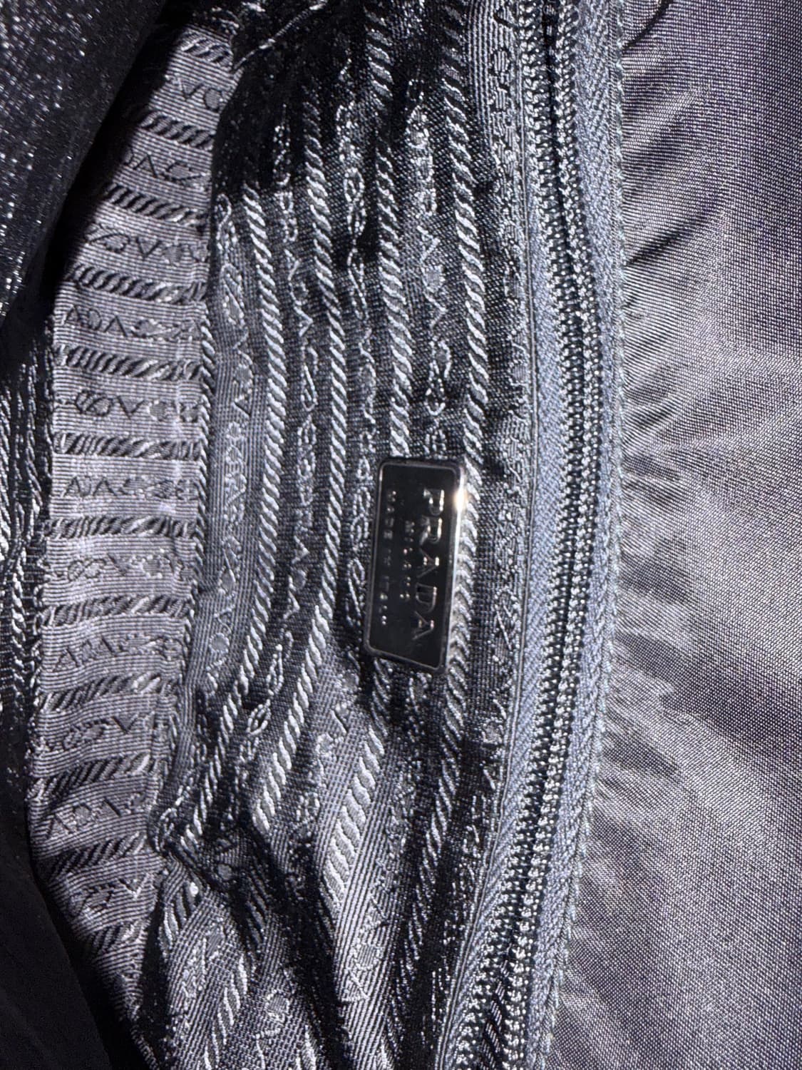 (Prada 정품) 프라다 플라스틱 체인 숄더백 상품이미지3