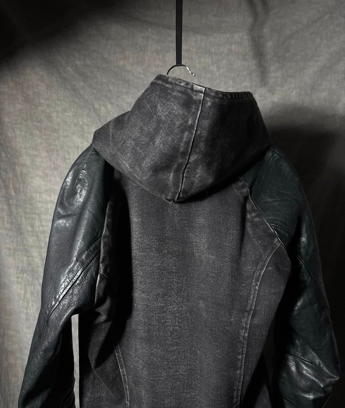 KMrii 암레더 비대칭 후드자켓 상품이미지8