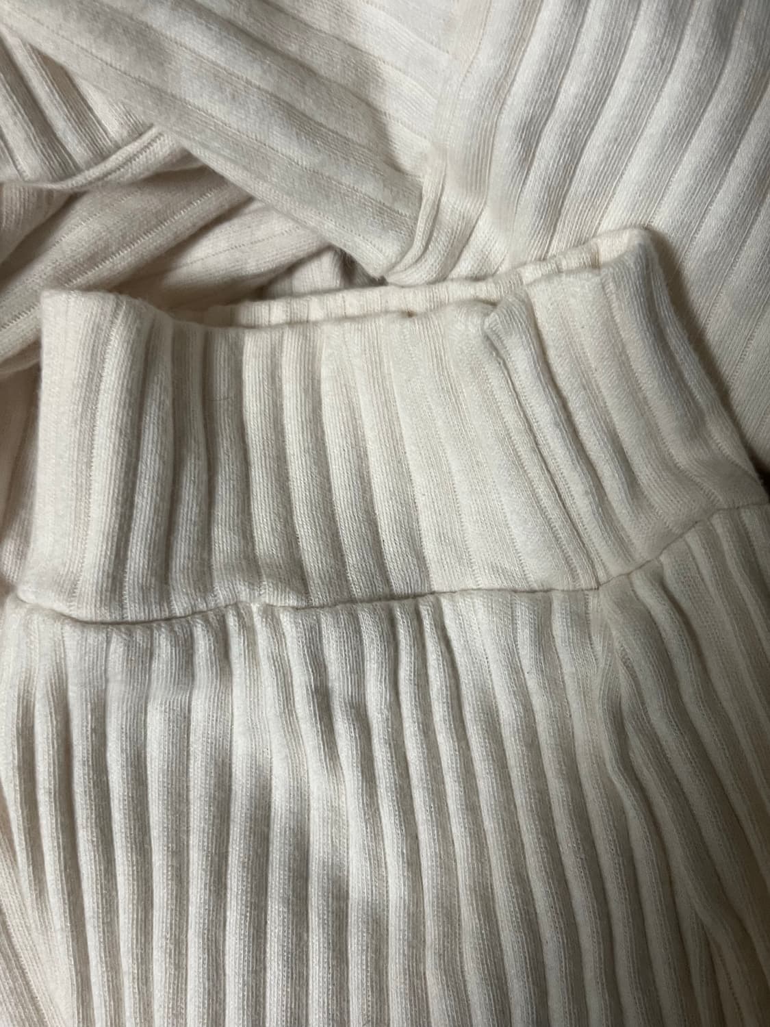 베이스레인지 니트 탑 ( 랩 형식 ) 상품이미지5