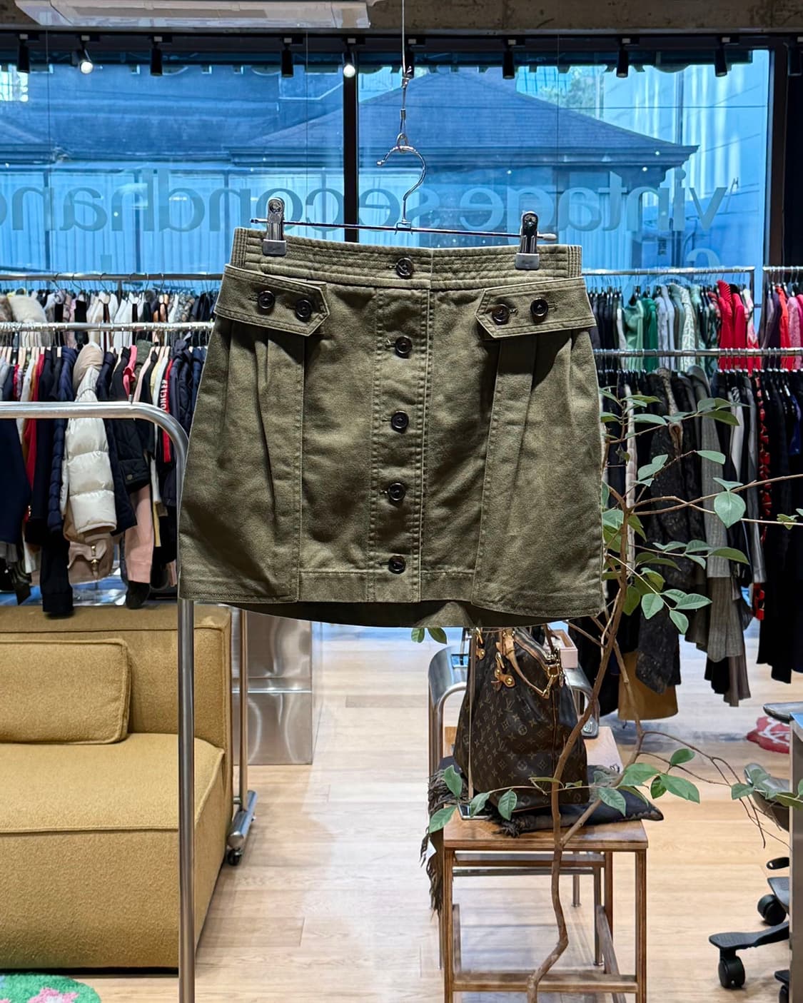 생로랑 카키 버튼 밴딩 미니스커트 상품이미지1