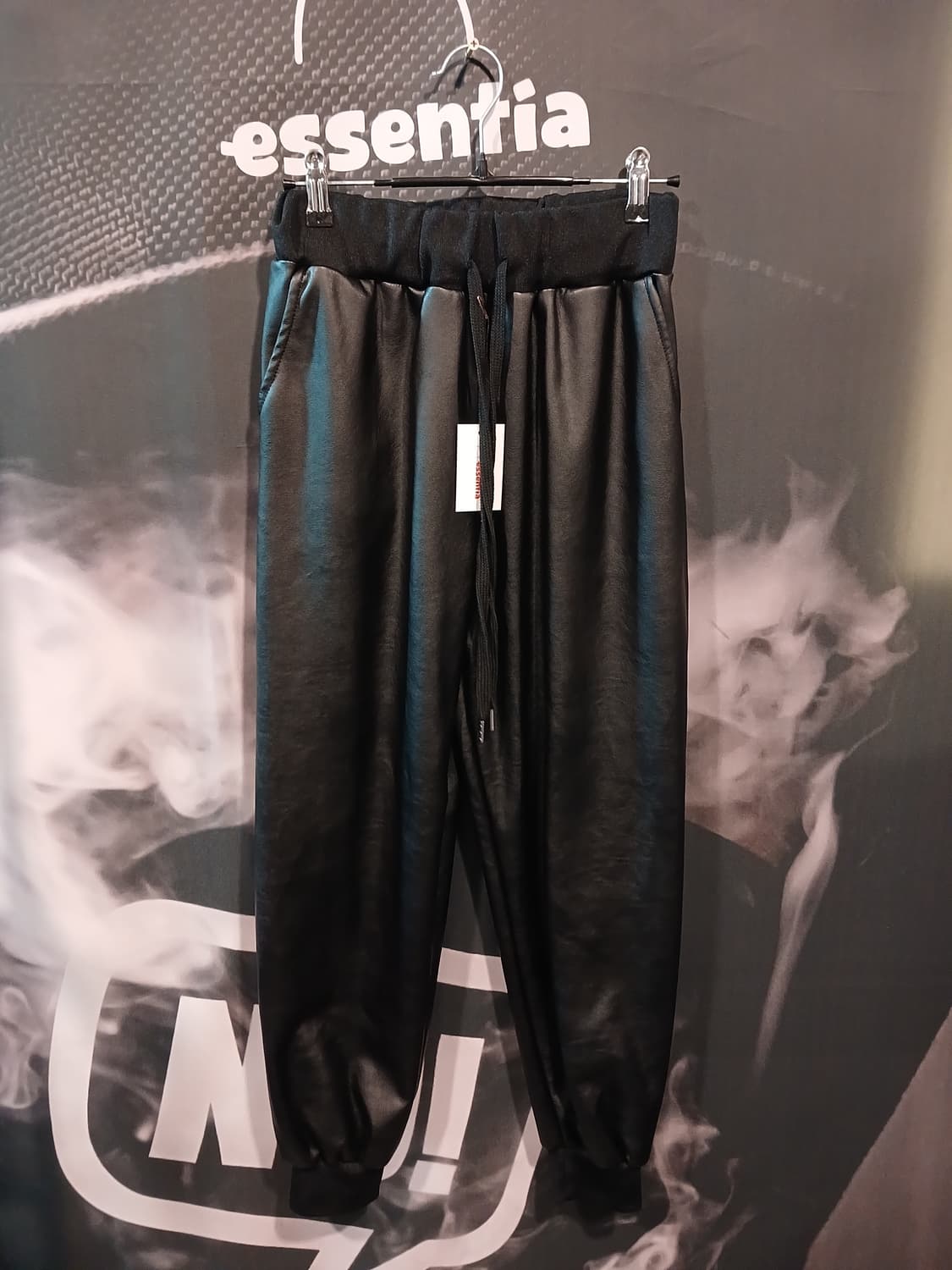 블랙 레더 조거팬츠 상품이미지1