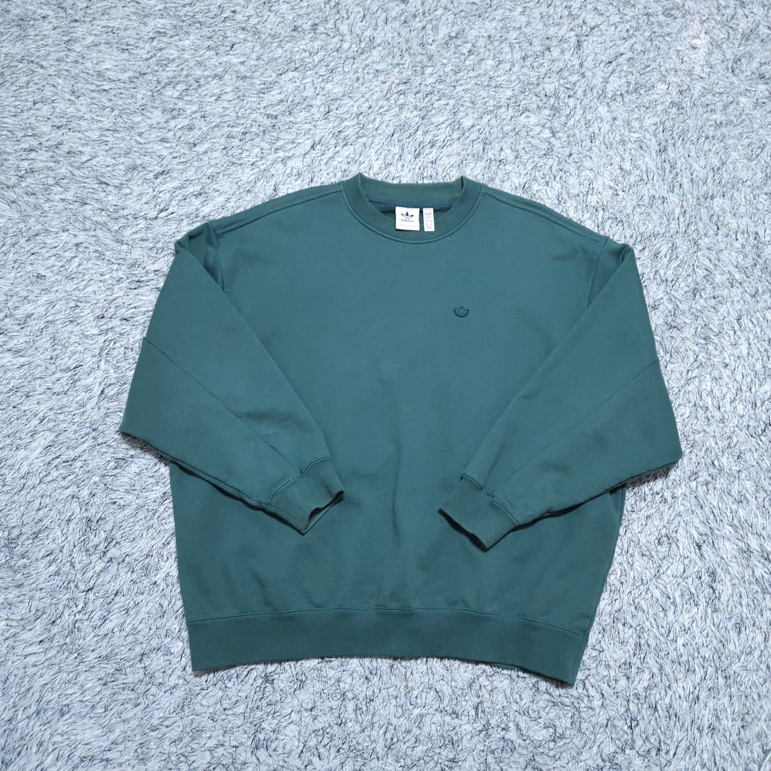 아디다스) XS 여자 오버핏 스웨트셔츠 맨투맨 / 왕눈이샵 상품이미지1