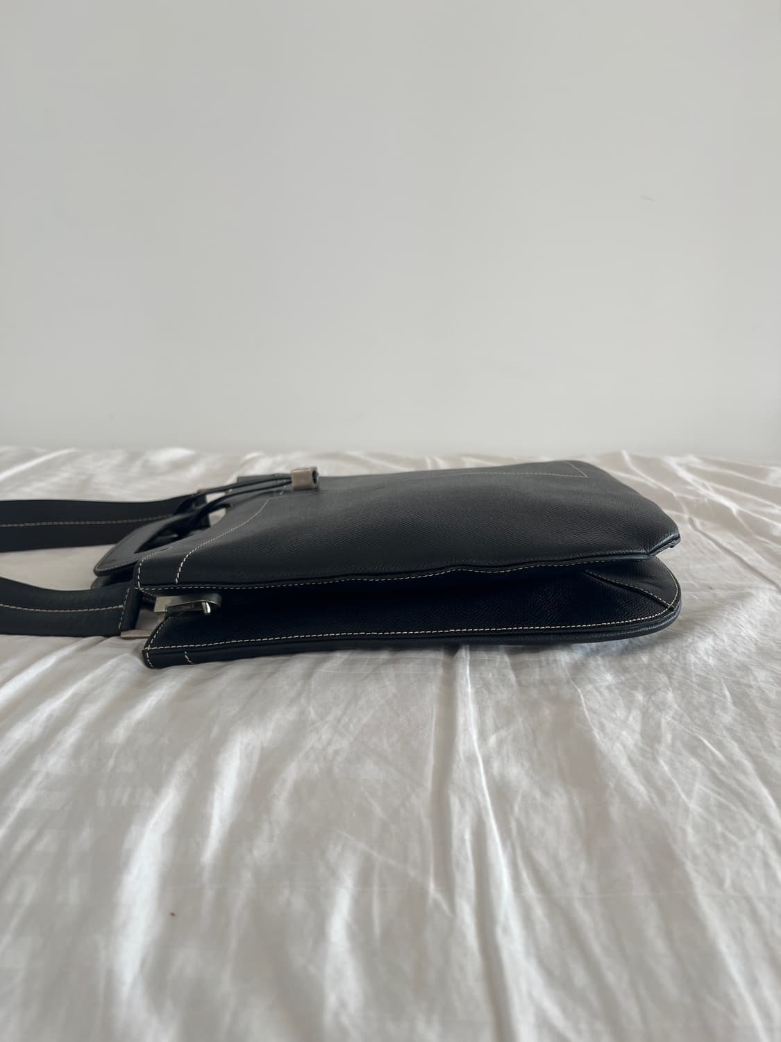 발리 블랙 레더 숄더백 상품이미지3