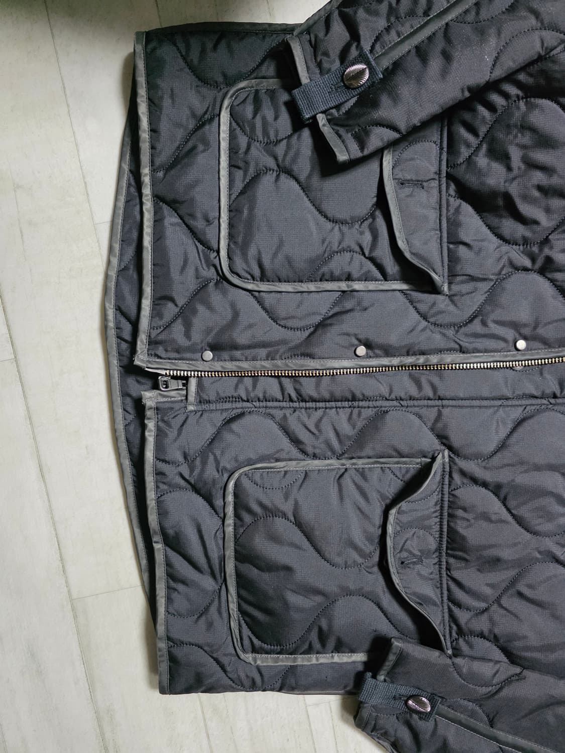 앤더슨벨 노르딕 니트 패치 퀼티드 점퍼 M 상품이미지4