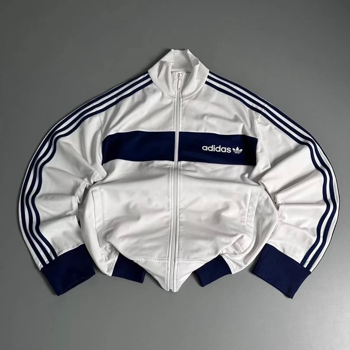 아디다스 배색 져지 🐧 상품이미지1