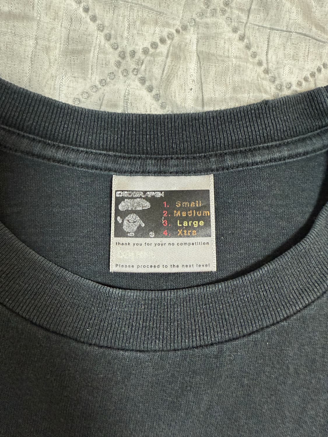 베이프 90‘s 캔디 카모 티셔츠 상품이미지2