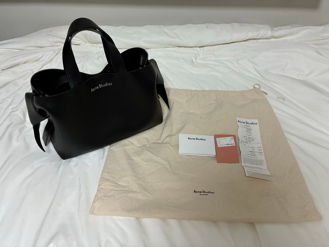 Acne Studios 아크네 스튜디오 무스비 토트백 미디사이즈 블랙 상품이미지2