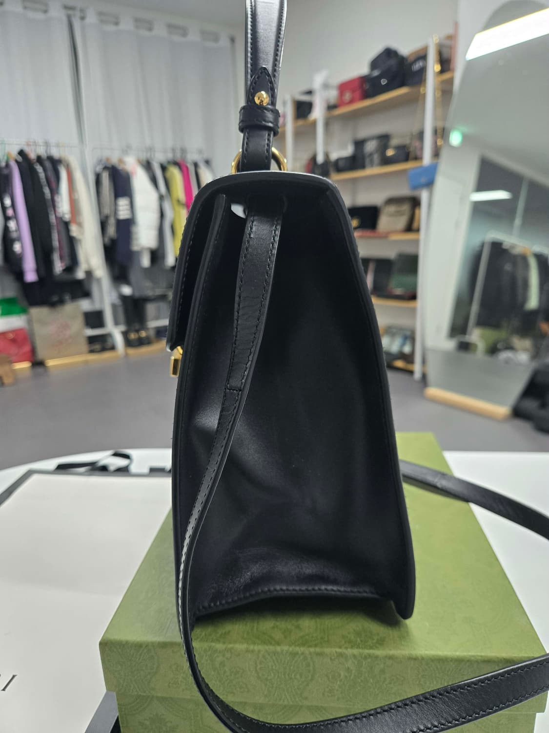 [50%세일] 구찌 실비 미디엄 탑핸들백 상품이미지4