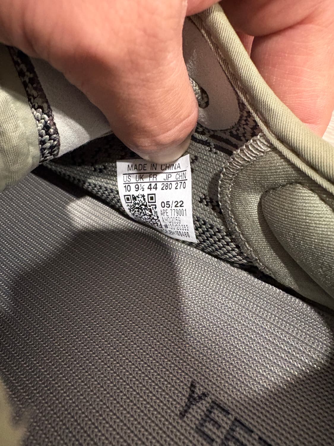 [새상품] 아디다스 이지부스트 350 V2 그래닛 코어 블랙 280 상품이미지5