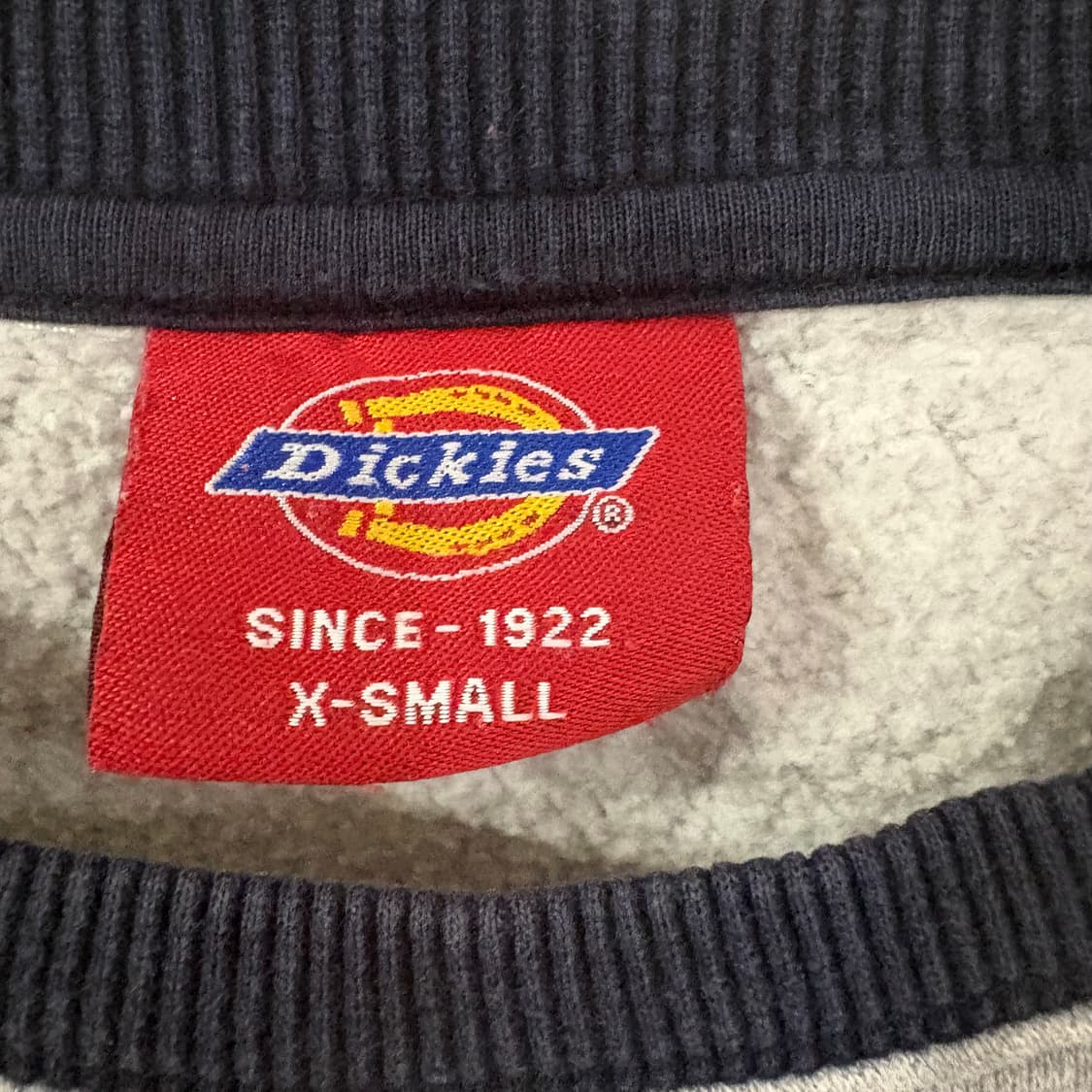 디키즈 1922 로고 맨투맨 회색 네이비 xs 상품이미지4