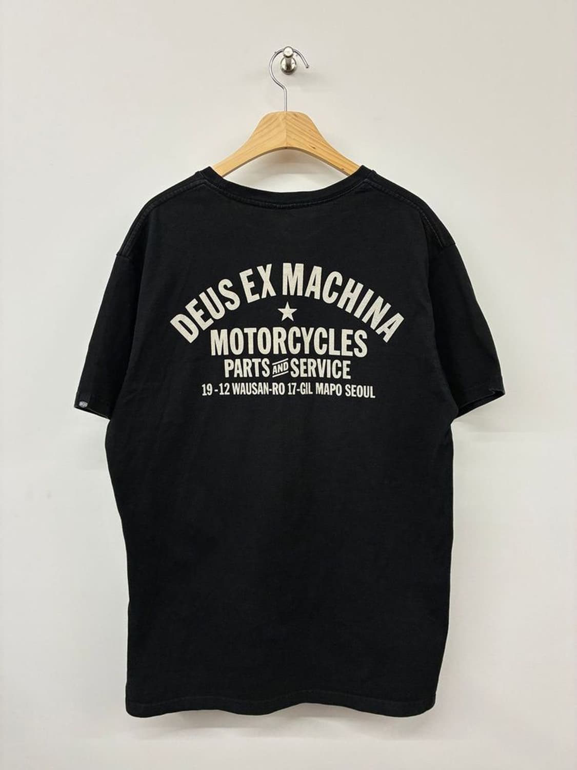 데우스 엑스 마키나 서울 어드레스 반팔 티셔츠 PN9764 상품이미지1