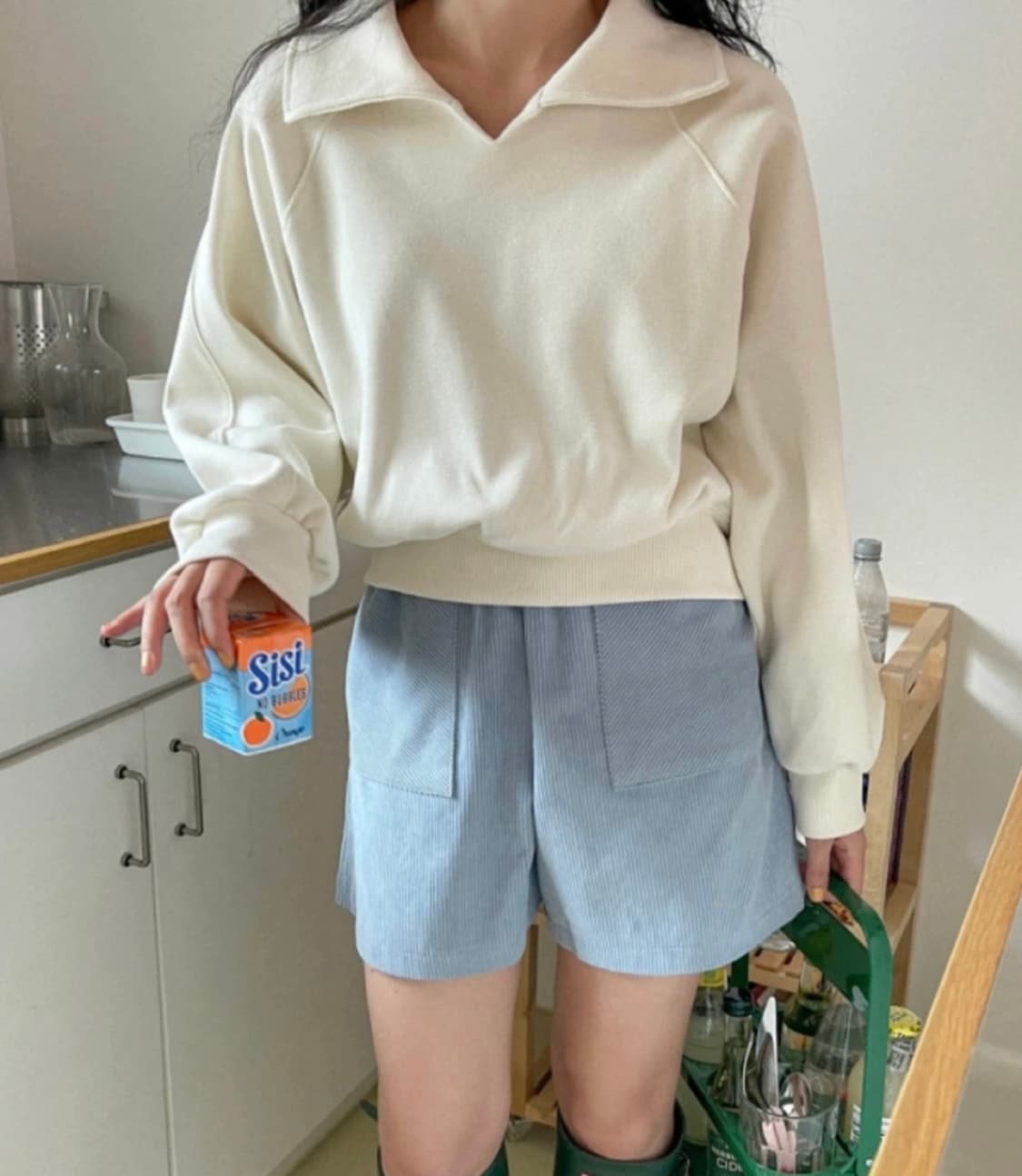 카라맨투맨 크림 상품이미지2