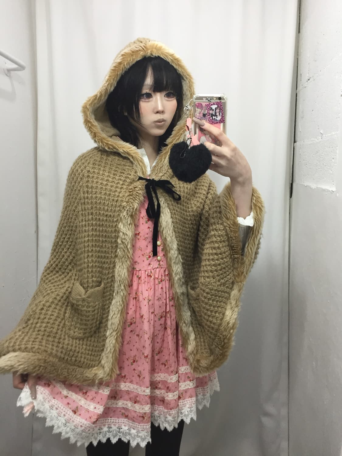 Ank Rouge 앙크루즈 꽈배기 퍼 케이프 코디🤎 상품이미지2