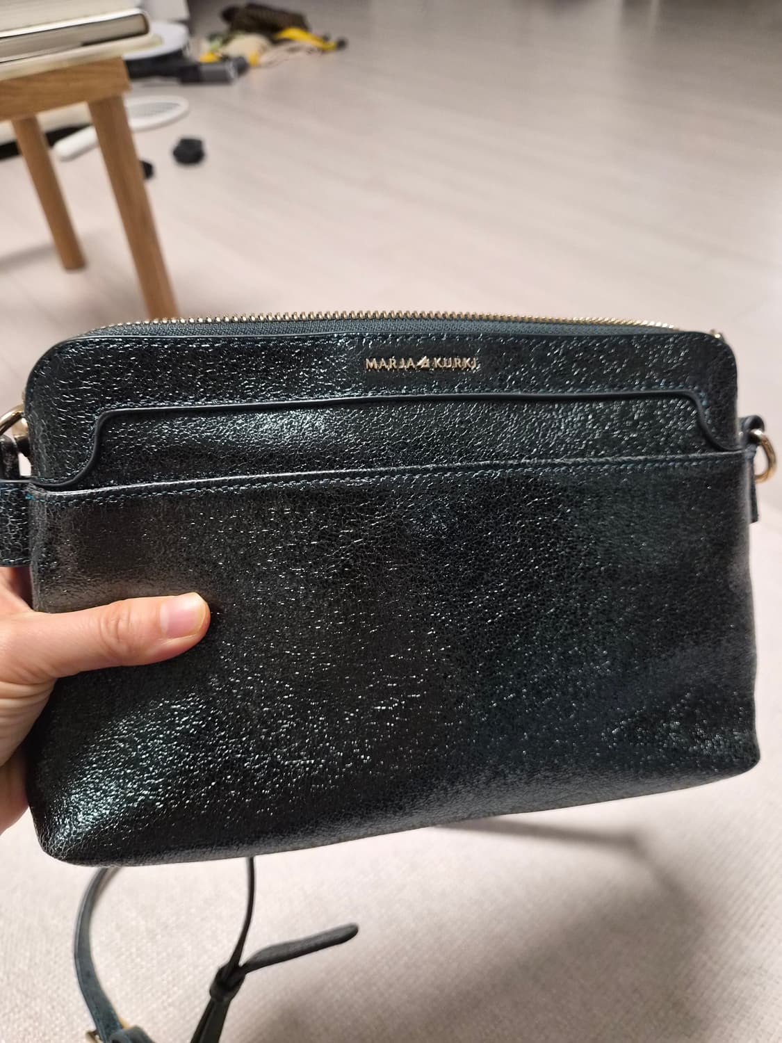 마리아 꾸르끼(MARJA KURKI) 소가죽 체인 숄더/크로스백 상품이미지6