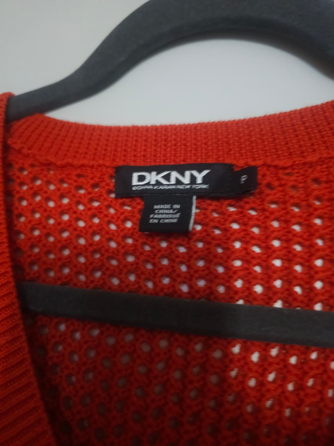 DKNY  브이넥 울 니트 상품이미지3