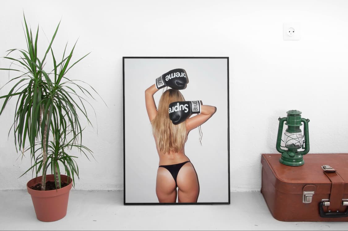 슈프림 박서 포스터 액자 대형 사이즈 50x70cm 상품이미지1