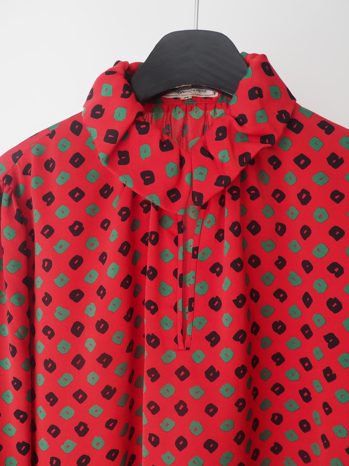 YVES SAINT LAURENT pattern blouse  상품이미지2