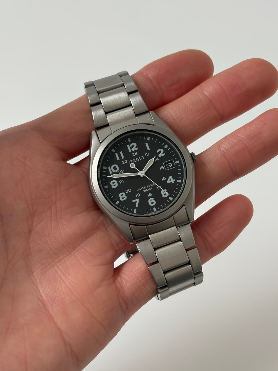 세이코 1990년대 블랙 다이얼 밀리터리 필드 쿼츠 남성 상품이미지1